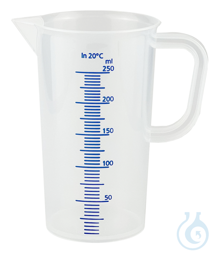 Measuring jugs of polypropyIene, with scale 200...