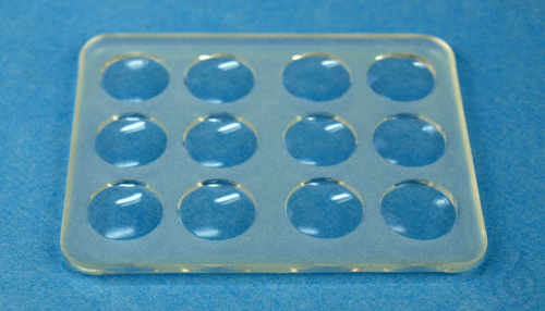 Glasplatten mit 12 Vertiefungen ca. 76 x 60 mm ...