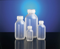 4Artículos como: Middle neck bottle, HDPE natural, 100 ml, round, incl. closure Middle neck...