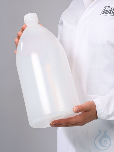 Narrow-necked bottle, LDPE transp., 3000 ml, w/cap