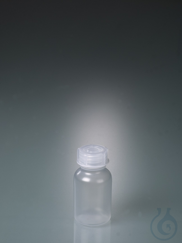 Wide-necked bottle, LPDE, round, 500 ml, w/ cap