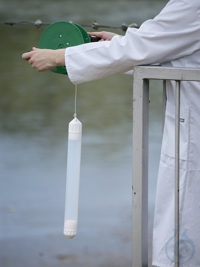 Grundwasserprobenehmer AquaSampler Probensammler für Grundwasserproben aus Brunnen, Schächten und...