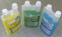LABWORLD Technische Pufferloesung pH 4 (20°C), gelb in Zweihalsflasche, PC3076